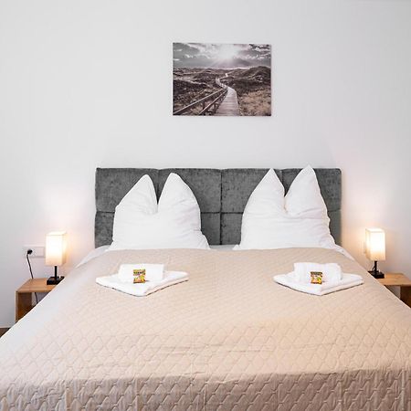 Luxury Sedda Bed, Nespresso, Netflix Linz Exterior foto