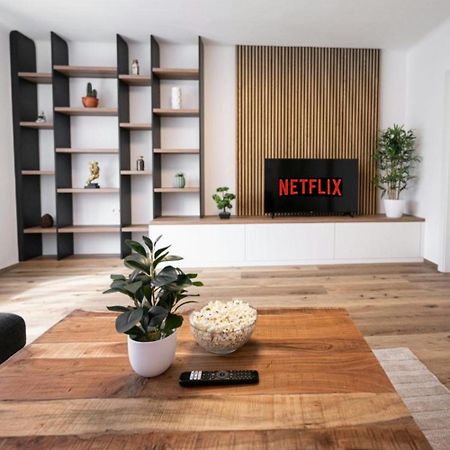 Luxury Sedda Bed, Nespresso, Netflix Linz Exterior foto